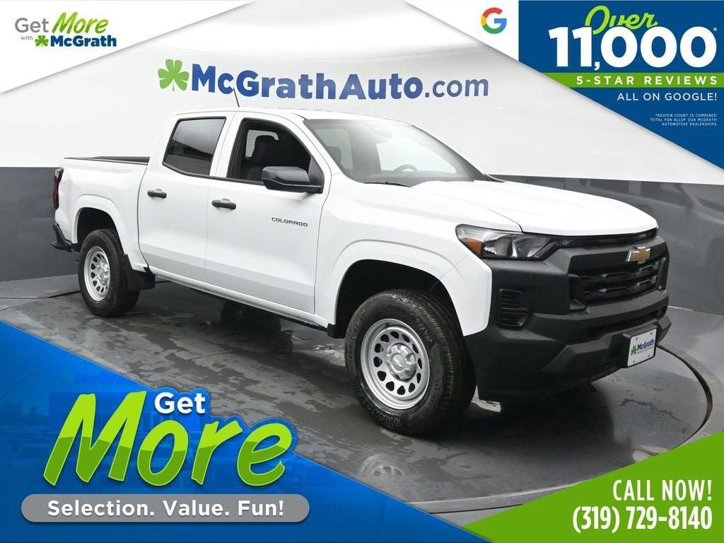 new 2025 Chevrolet Colorado car, priced at $33,140