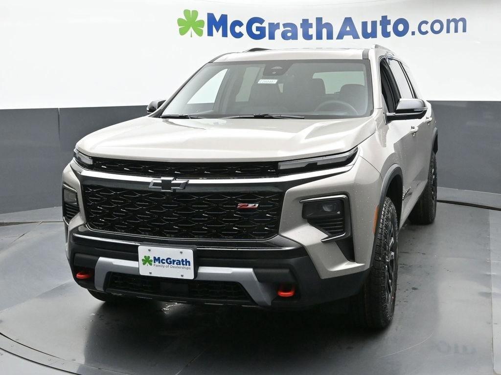 new 2026 Chevrolet Traverse car, priced at $53,520