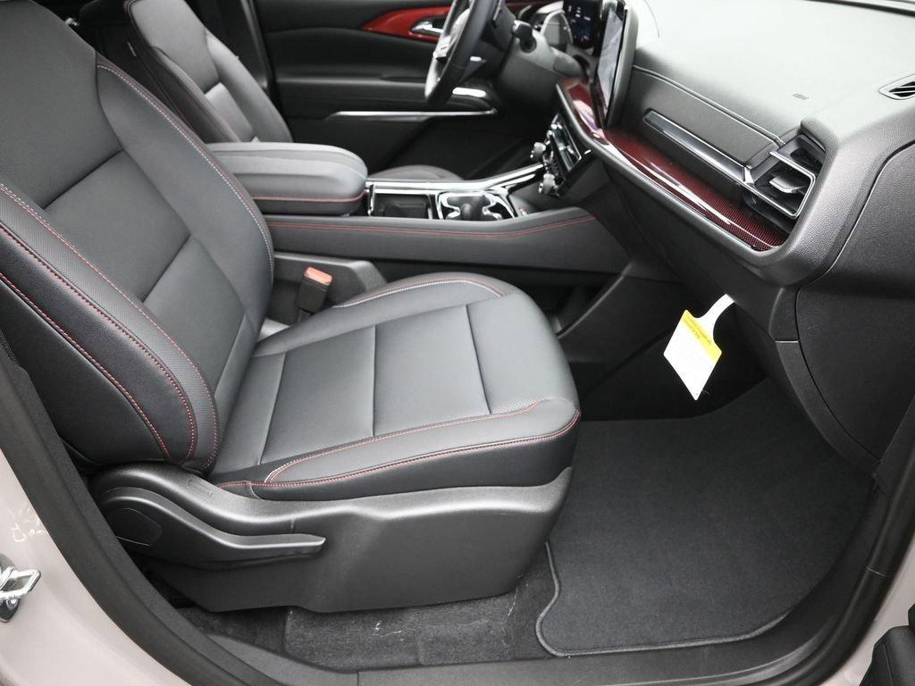 new 2026 Chevrolet Traverse car, priced at $53,520