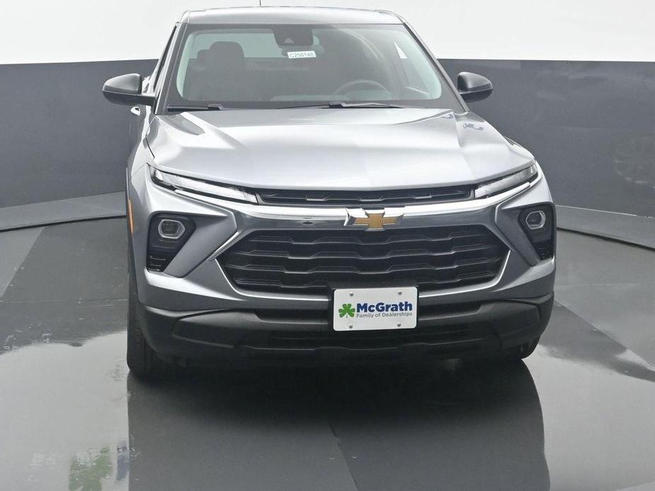 new 2025 Chevrolet TrailBlazer car, priced at $25,099