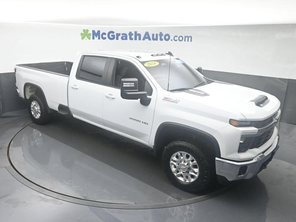 used 2024 Chevrolet Silverado 3500 car, priced at $60,998