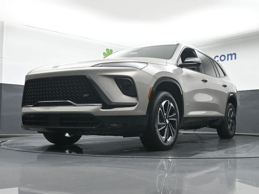 new 2026 Buick Enclave car, priced at $52,121