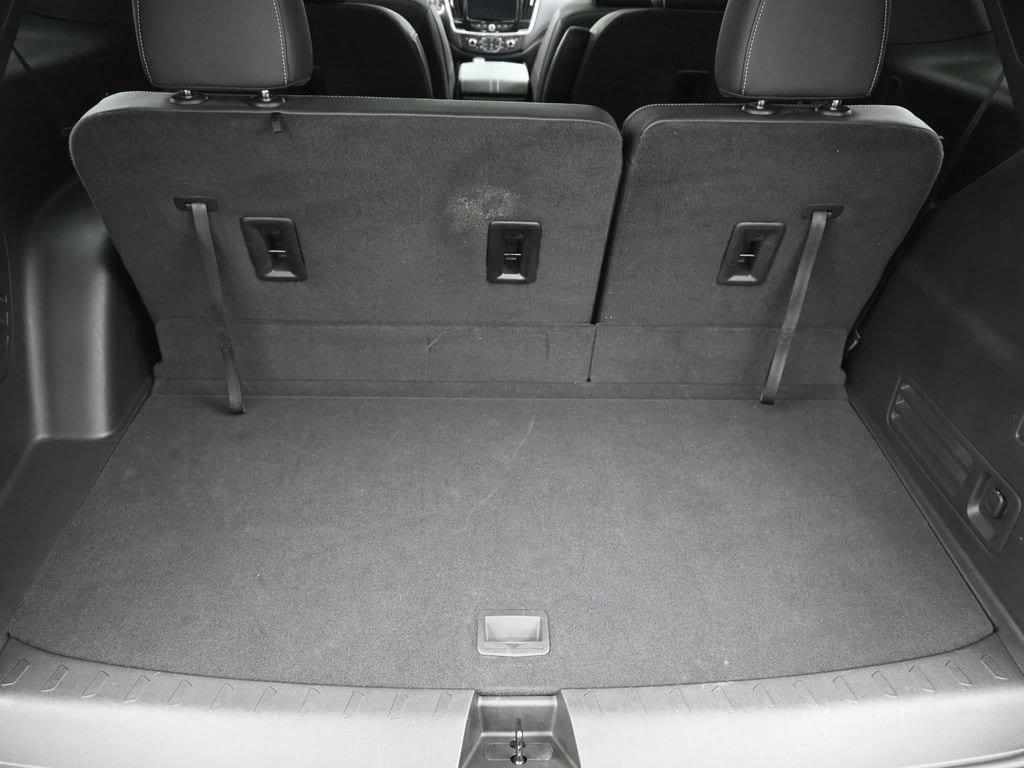 used 2022 Chevrolet Traverse car, priced at $34,998
