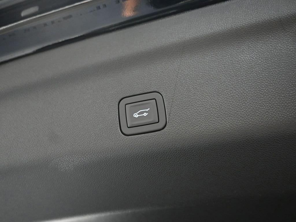 new 2026 Chevrolet Suburban car, priced at $84,531