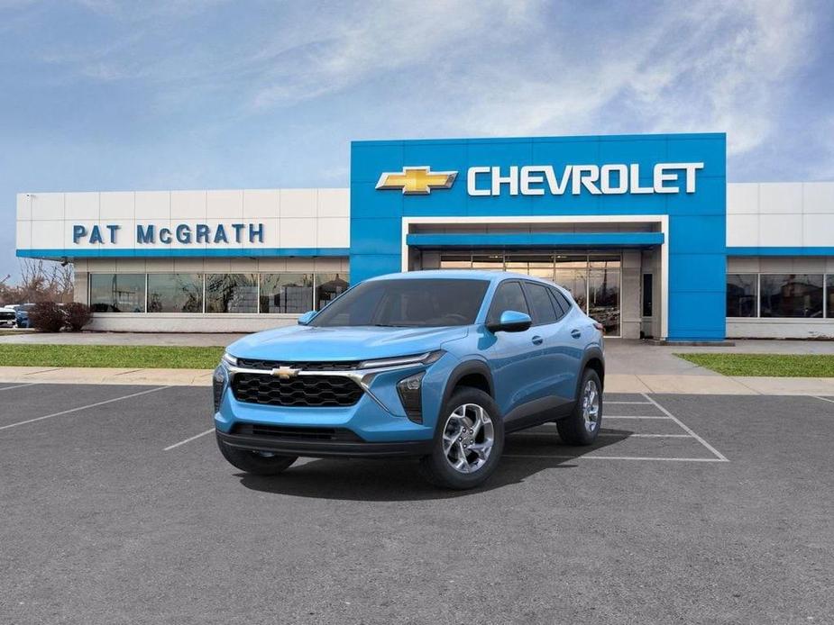 new 2025 Chevrolet Trax car, priced at $22,718