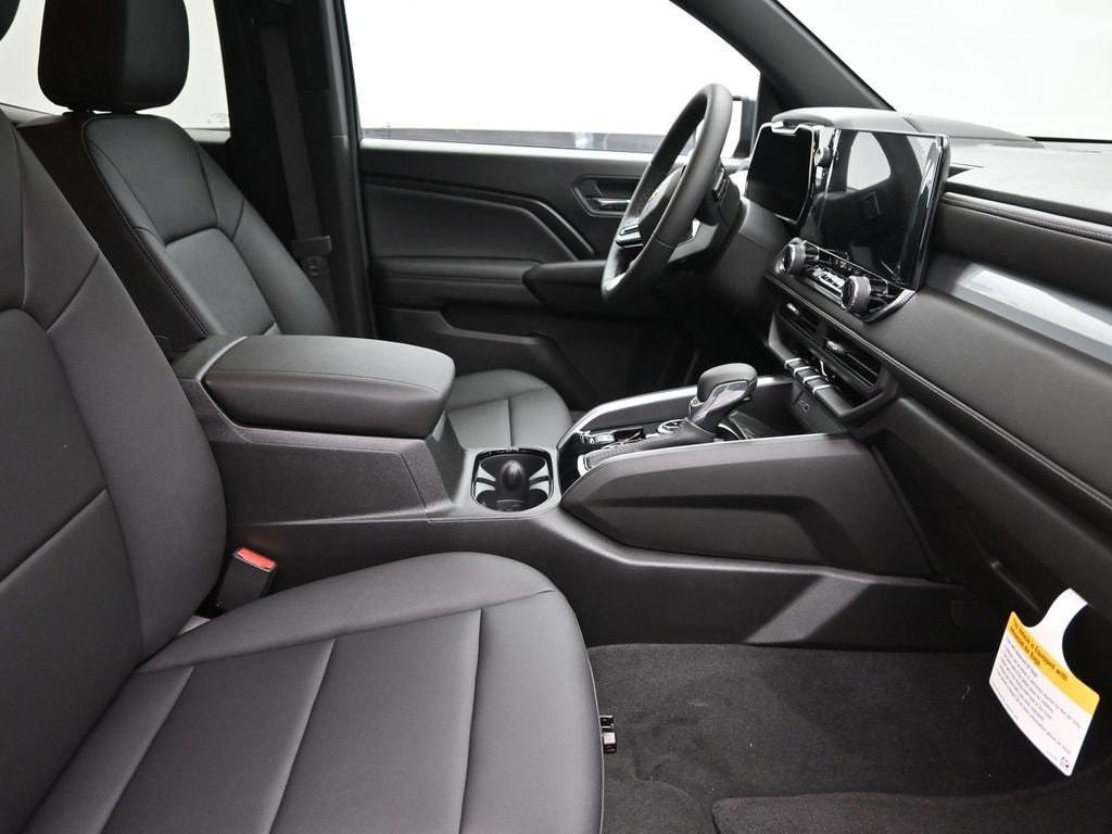 new 2026 Chevrolet Colorado car, priced at $43,555