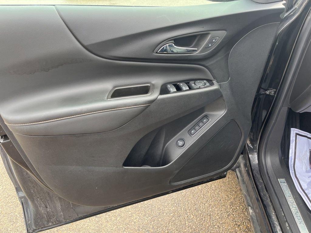 used 2023 Chevrolet Equinox car