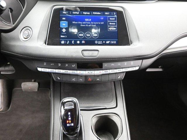 used 2022 Cadillac XT4 car, priced at $32,200