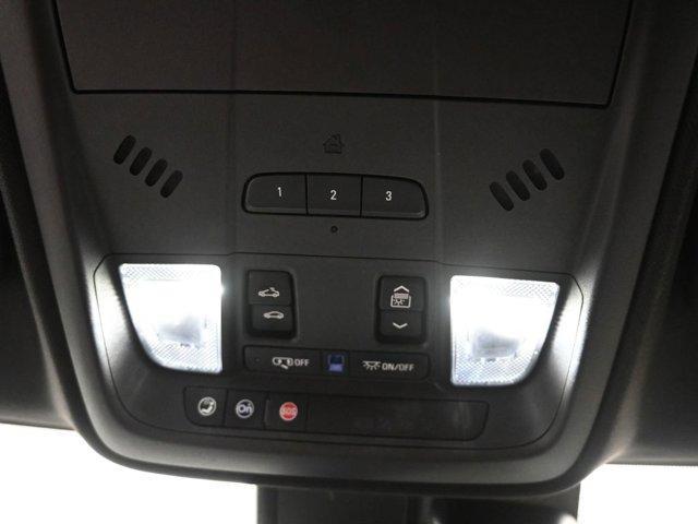 used 2022 Cadillac XT4 car, priced at $32,200