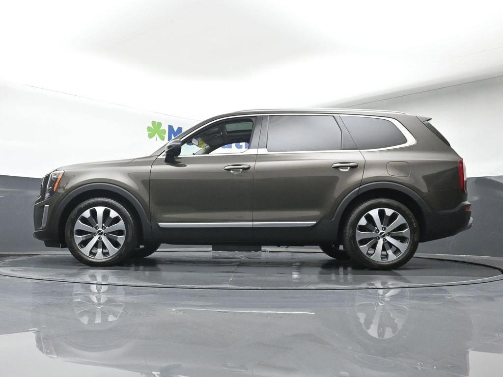 used 2022 Kia Telluride car, priced at $29,598