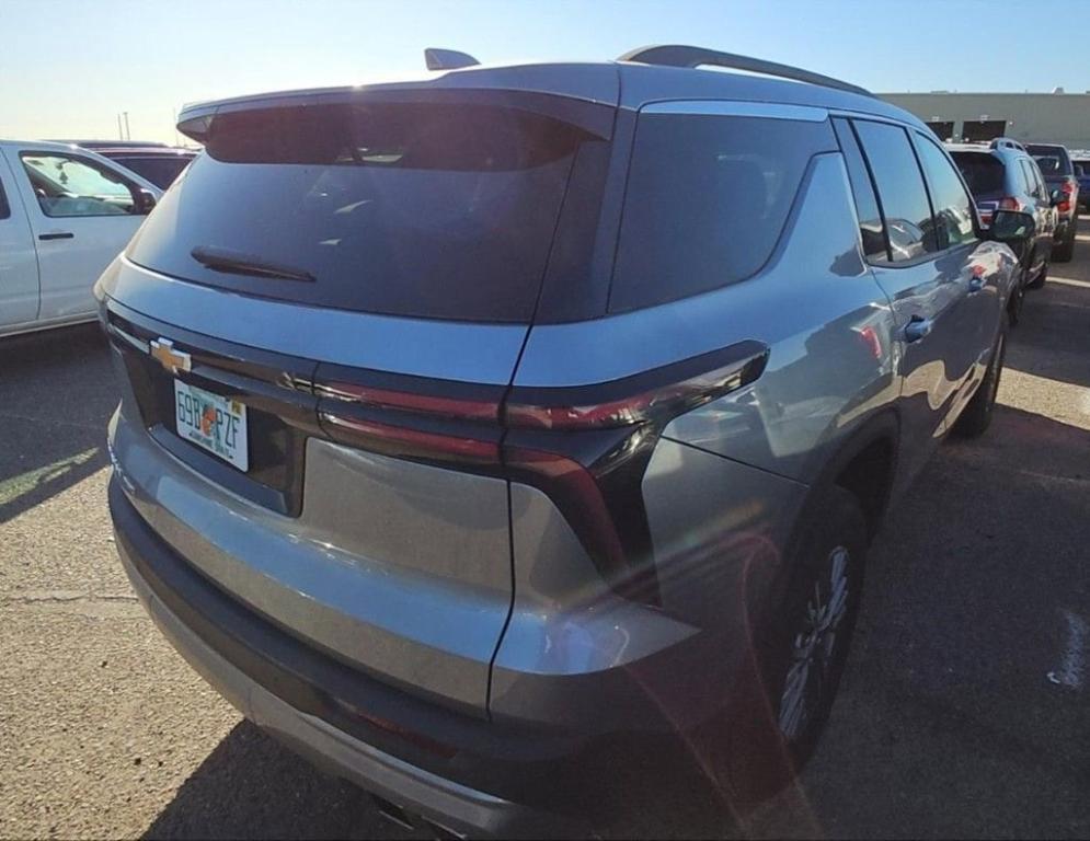 used 2025 Chevrolet Traverse car, priced at $40,683
