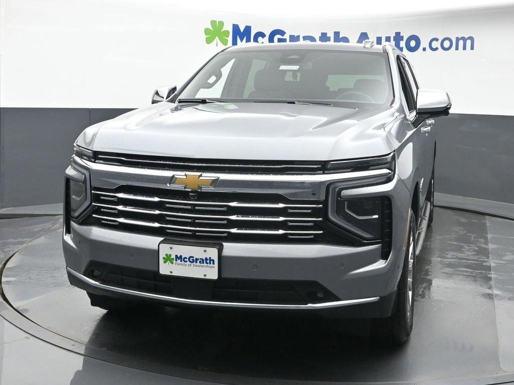new 2025 Chevrolet Suburban car, priced at $75,695