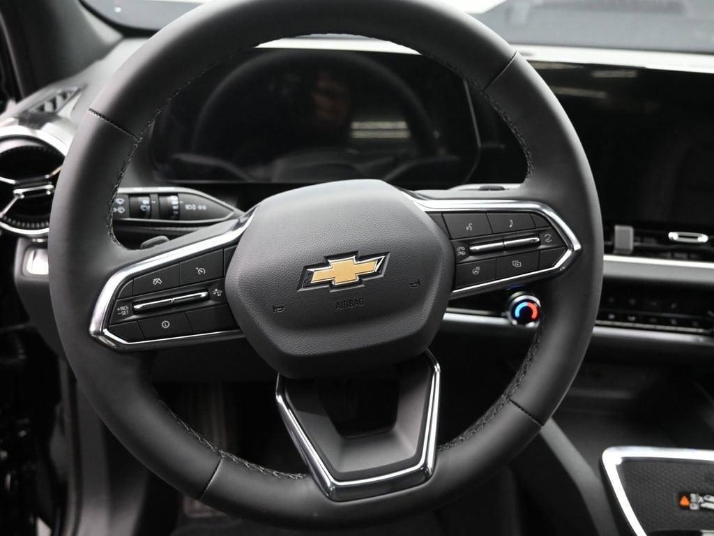 new 2026 Chevrolet Equinox car, priced at $28,545