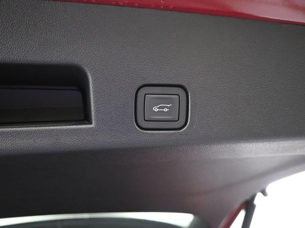 new 2026 Chevrolet Traverse car, priced at $46,157