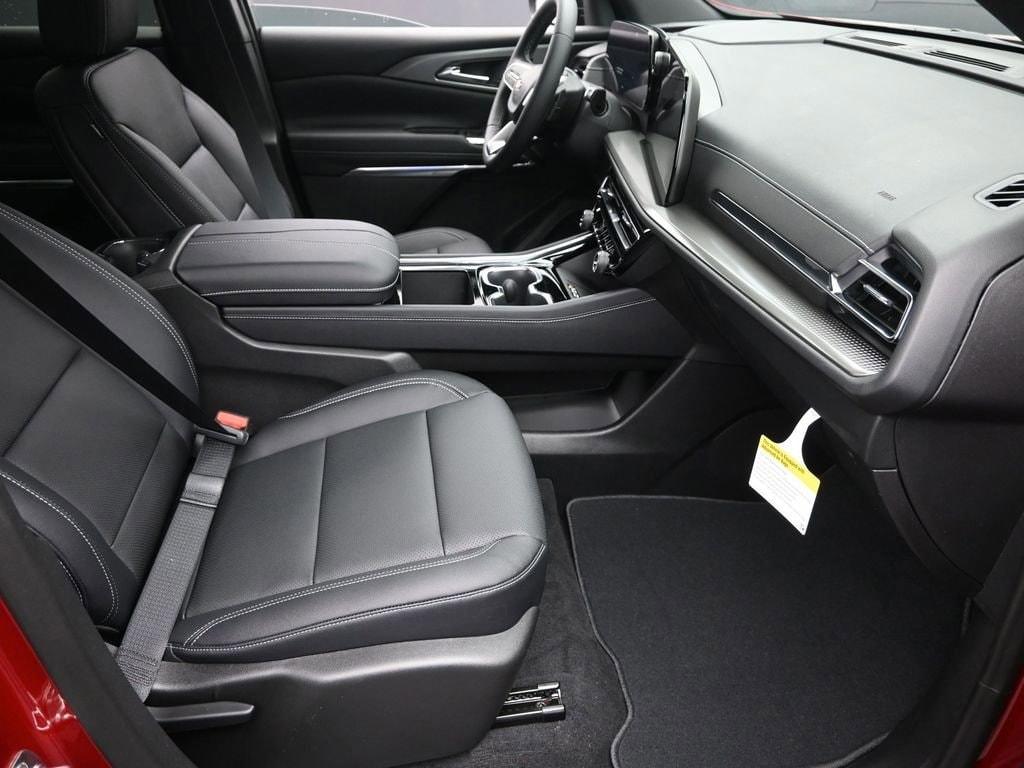 new 2026 Chevrolet Traverse car, priced at $46,157