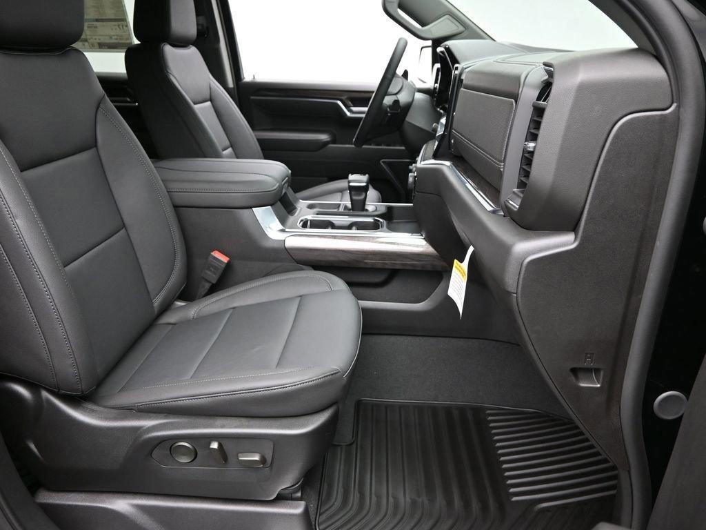 new 2025 Chevrolet Silverado 1500 car, priced at $62,443