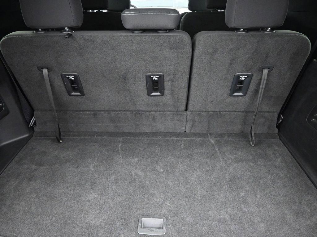 used 2025 Chevrolet Traverse car, priced at $37,998