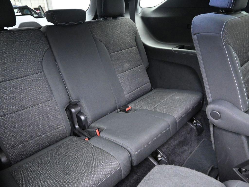 used 2025 Chevrolet Traverse car, priced at $37,998