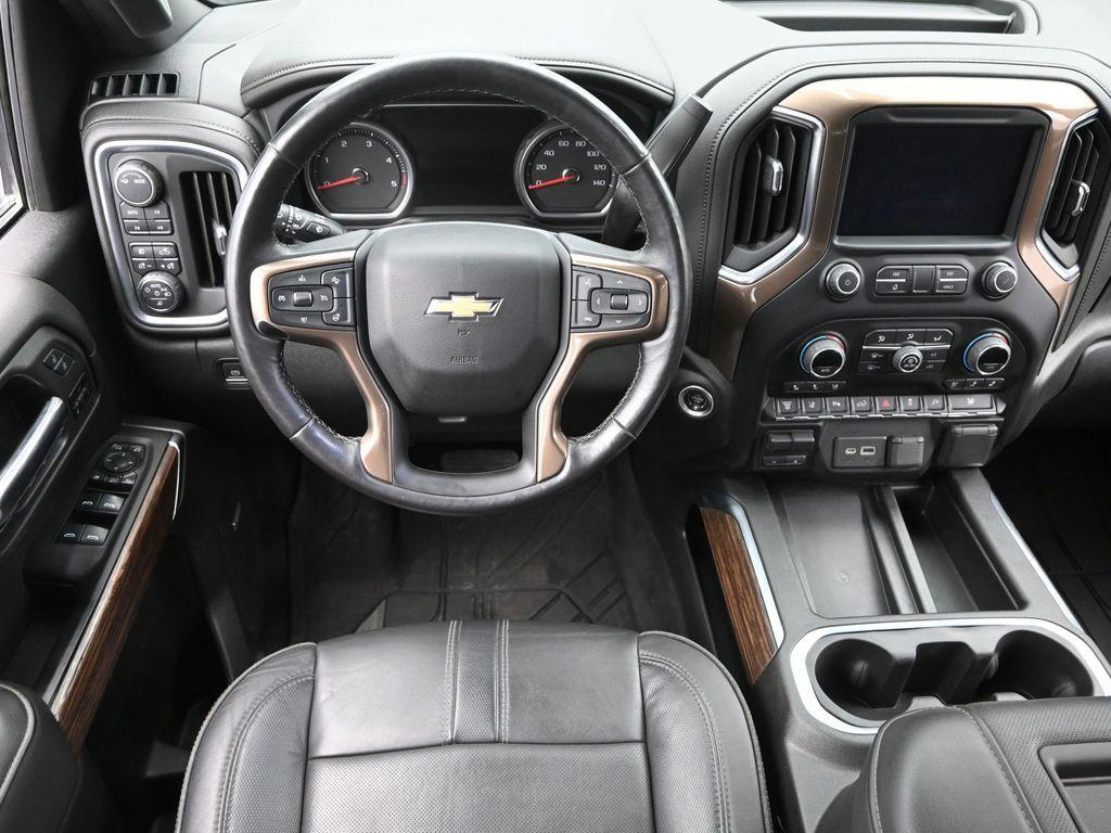 used 2022 Chevrolet Silverado 2500 car, priced at $58,995