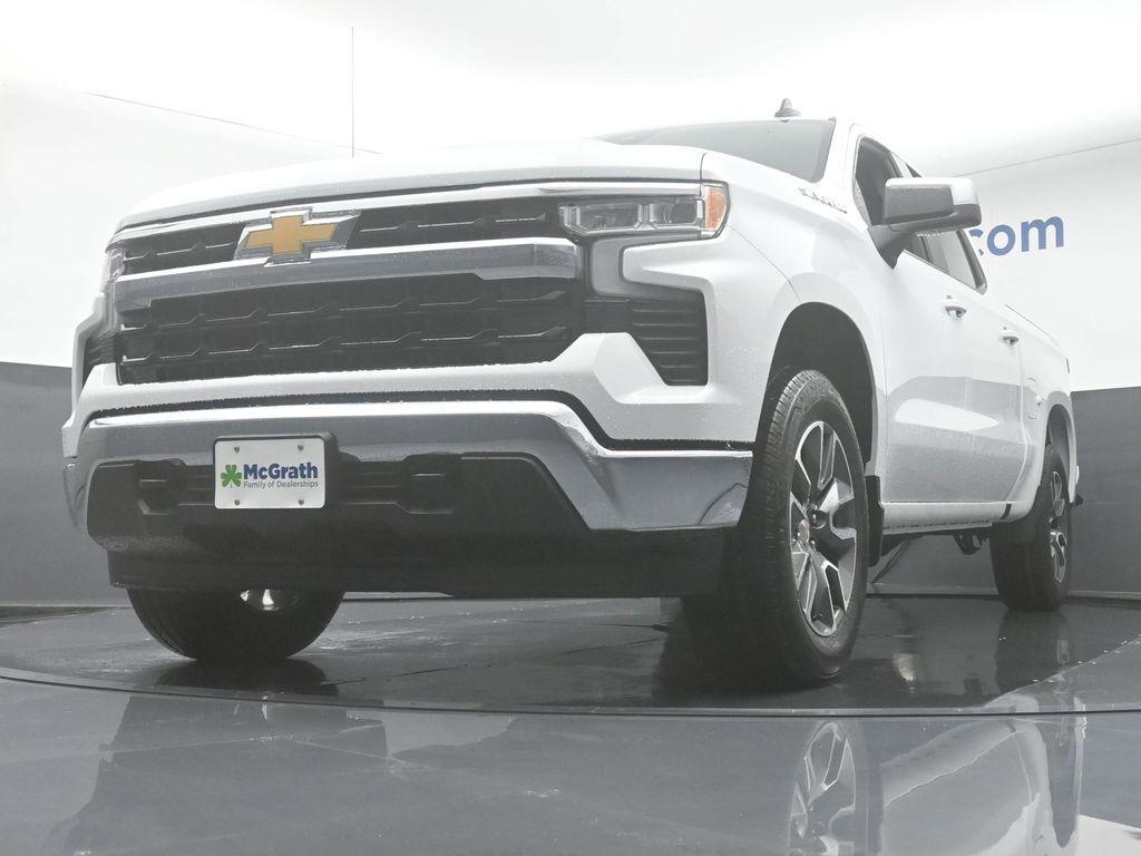 new 2025 Chevrolet Silverado 1500 car, priced at $51,305