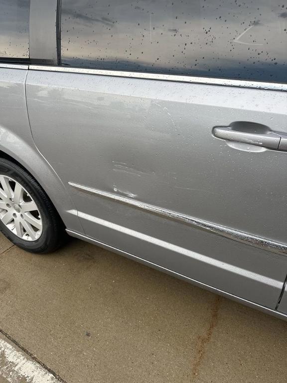 used 2015 Chrysler Town & Country car, priced at $7,998