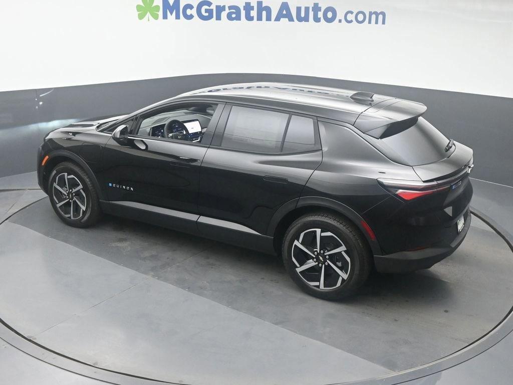 new 2025 Chevrolet Equinox EV car, priced at $35,290