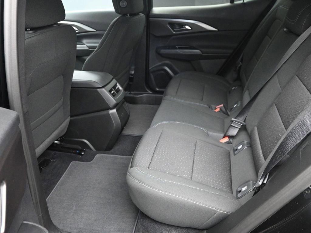 new 2025 Chevrolet Equinox EV car, priced at $35,290