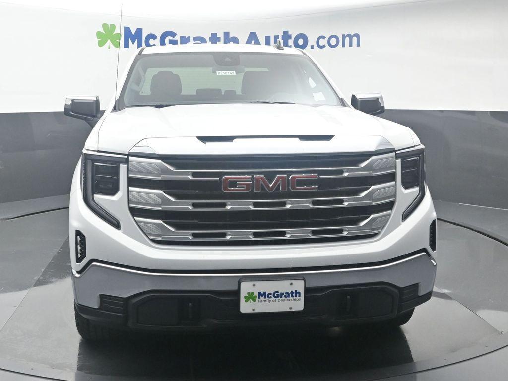 new 2025 GMC Sierra 1500 car, priced at $49,475