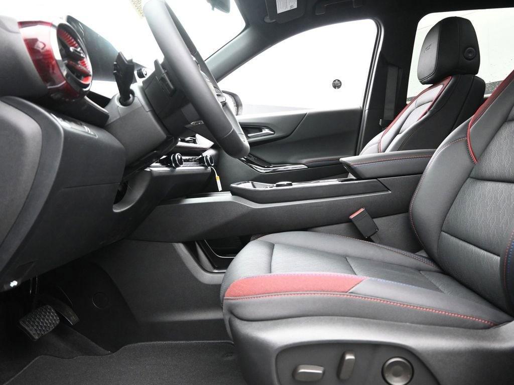 new 2026 Chevrolet Equinox car, priced at $33,340