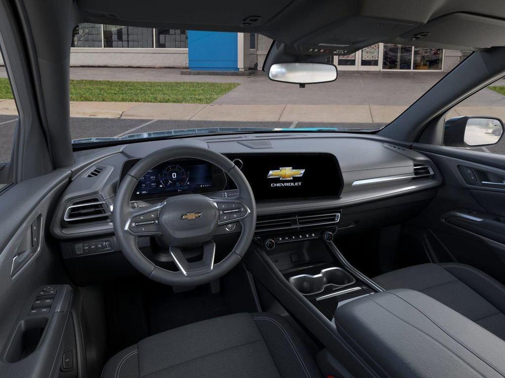 new 2025 Chevrolet Traverse car, priced at $44,695