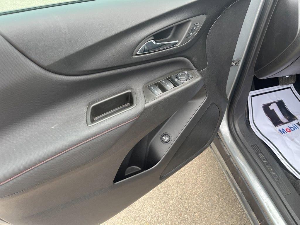 used 2024 Chevrolet Equinox car, priced at $25,398