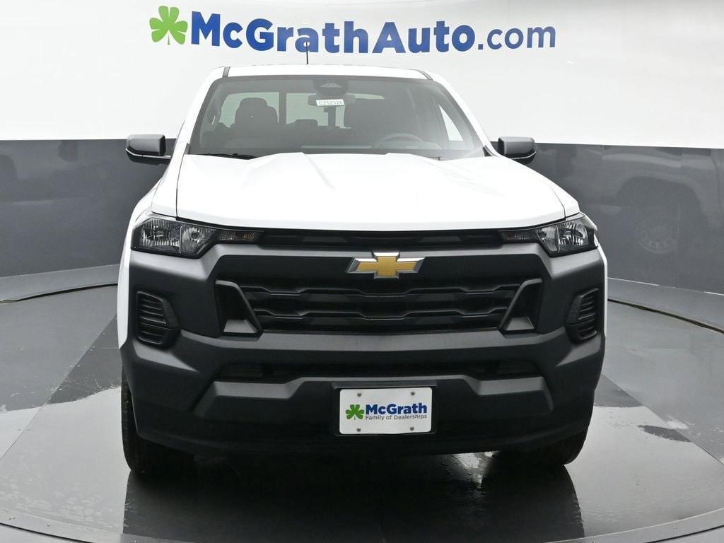 new 2025 Chevrolet Colorado car, priced at $34,140