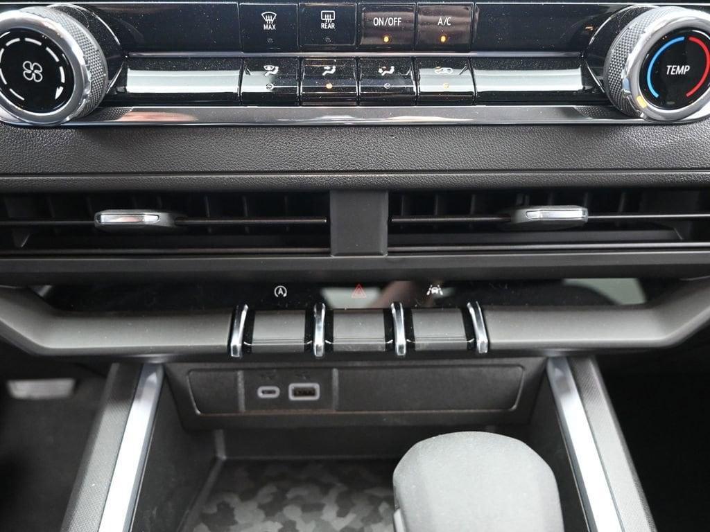 new 2025 Chevrolet Colorado car, priced at $34,140