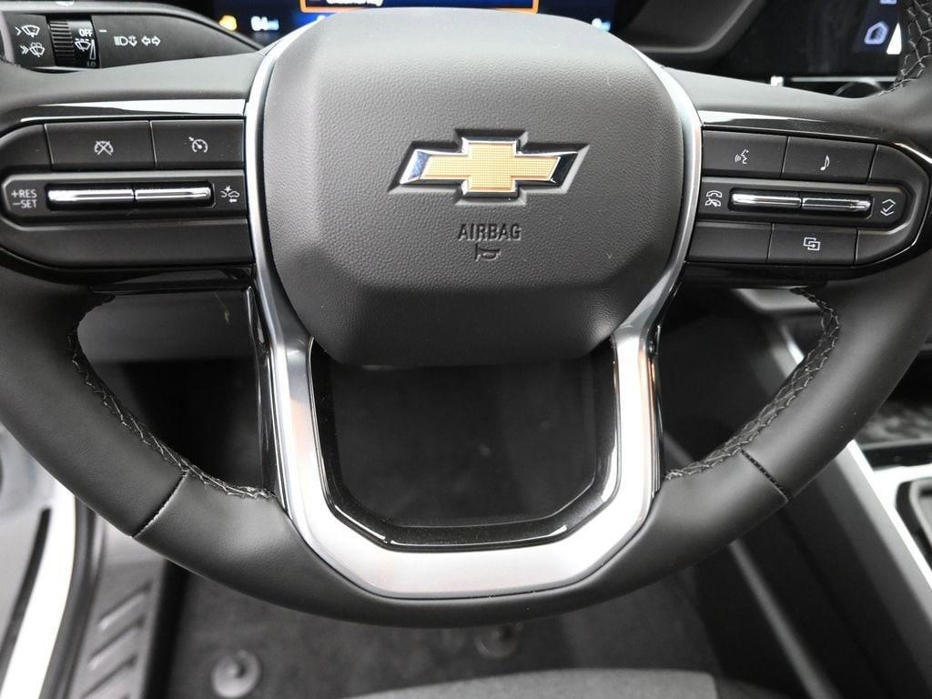 new 2025 Chevrolet Colorado car, priced at $34,140