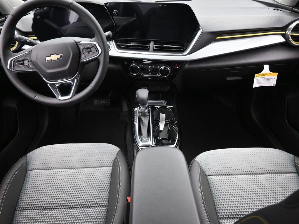 new 2025 Chevrolet Trax car, priced at $25,485