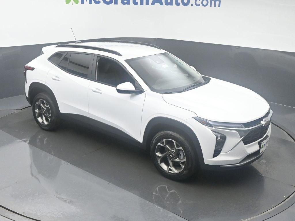 new 2025 Chevrolet Trax car, priced at $25,485