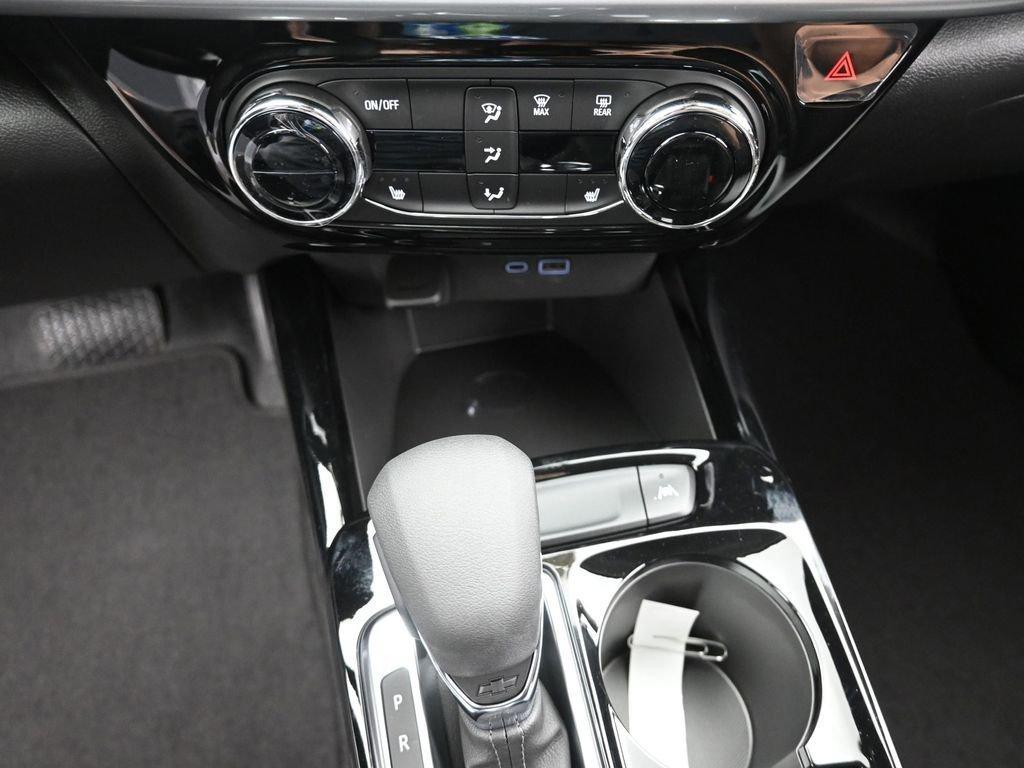 new 2025 Chevrolet Trax car, priced at $25,485
