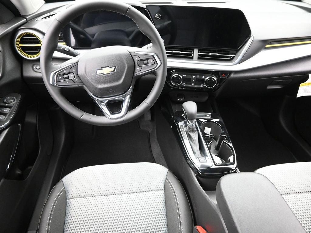 new 2025 Chevrolet Trax car, priced at $25,485