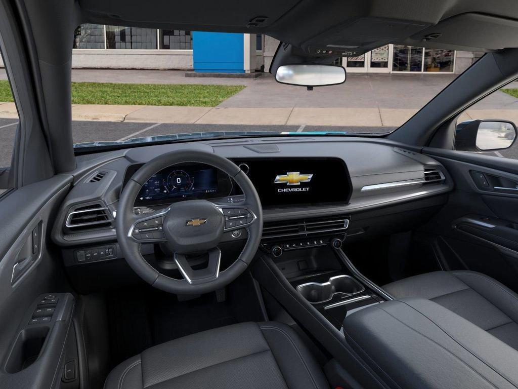 new 2025 Chevrolet Traverse car, priced at $45,195