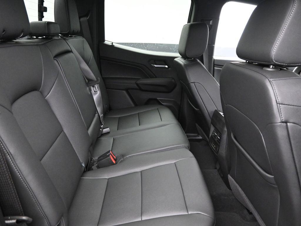 new 2025 Chevrolet Colorado car, priced at $43,365