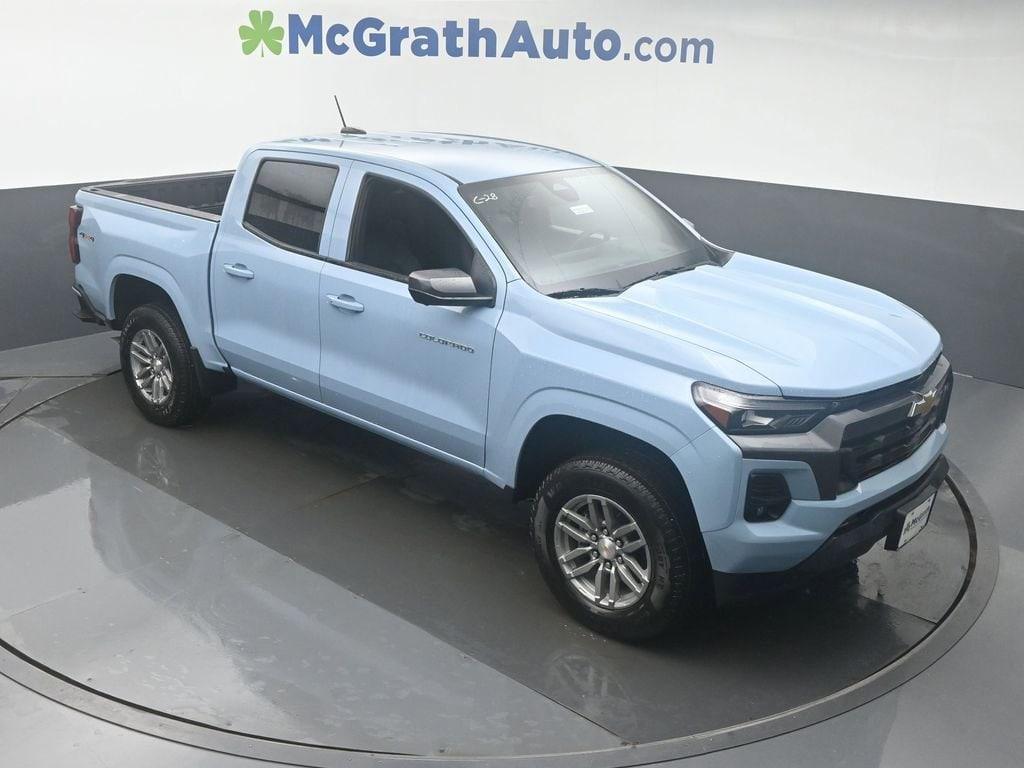 new 2025 Chevrolet Colorado car, priced at $43,760