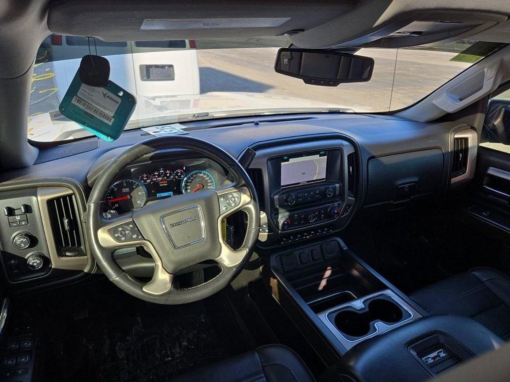 used 2017 GMC Sierra 1500 car, priced at $32,998