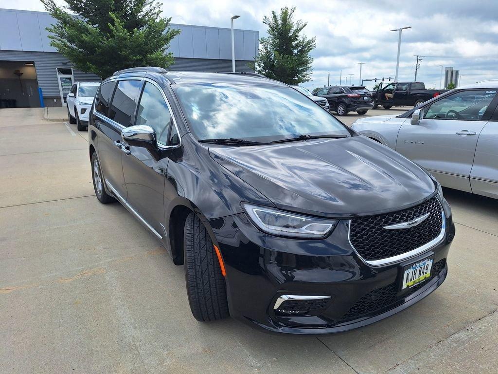 used 2022 Chrysler Pacifica car, priced at $28,998