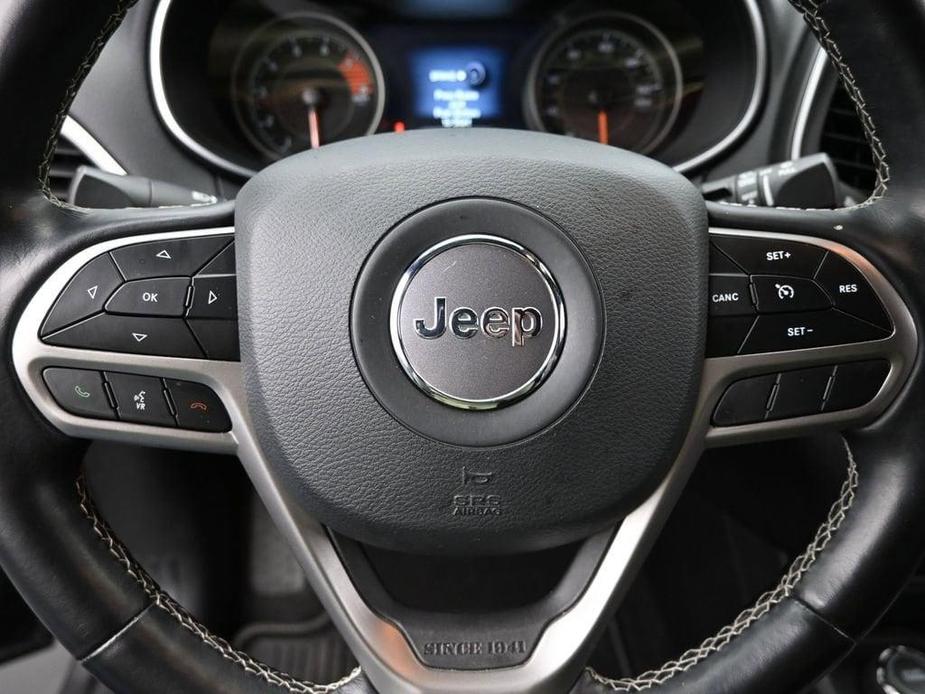 used 2021 Jeep Cherokee car, priced at $22,498