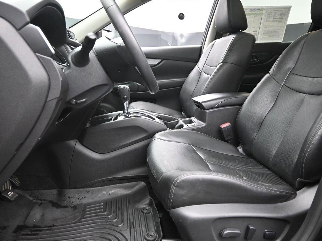 used 2016 Nissan Rogue car, priced at $11,995