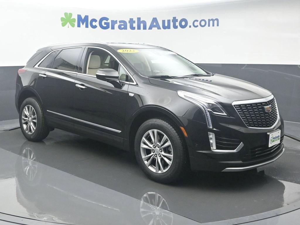 used 2022 Cadillac XT5 car, priced at $30,823