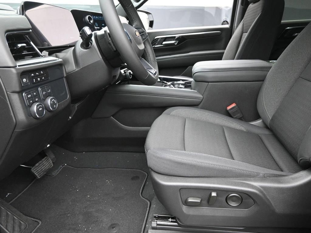 new 2025 Chevrolet Tahoe car, priced at $62,495