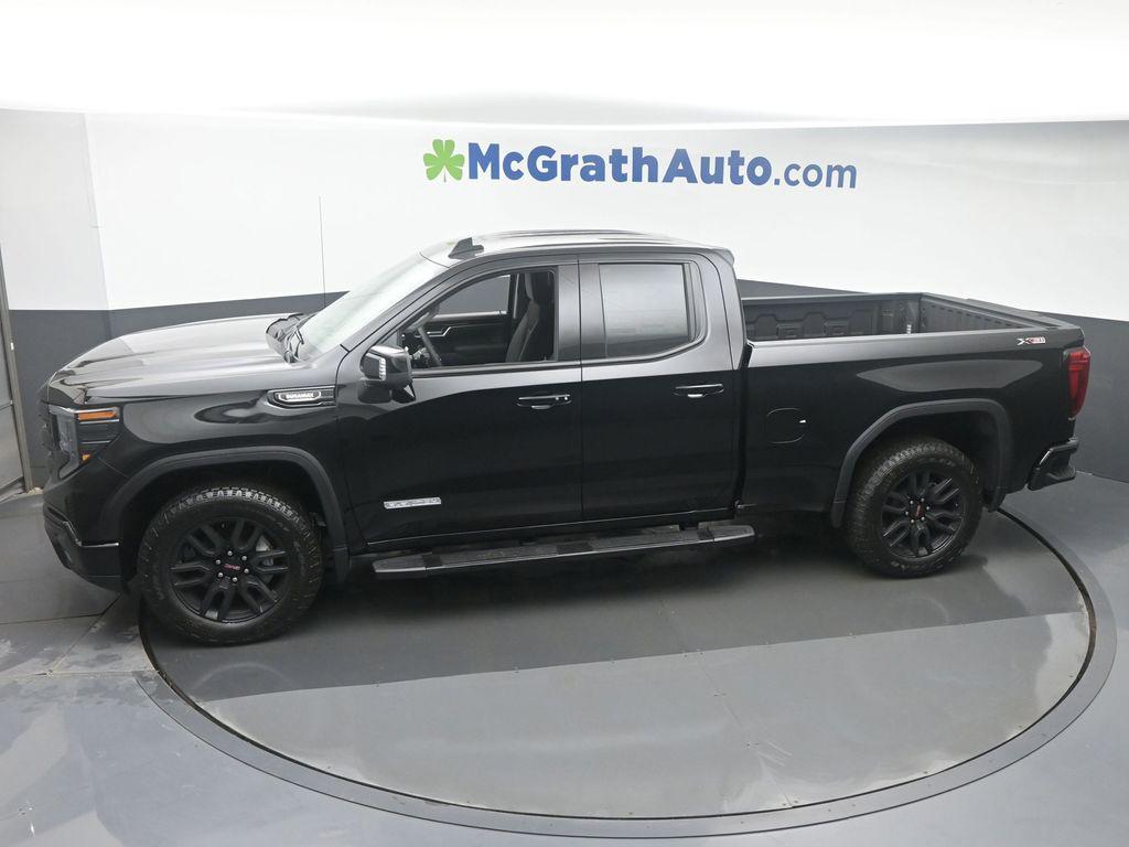 new 2025 GMC Sierra 1500 car, priced at $59,195