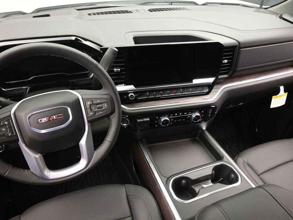new 2025 GMC Sierra 2500 car, priced at $78,662