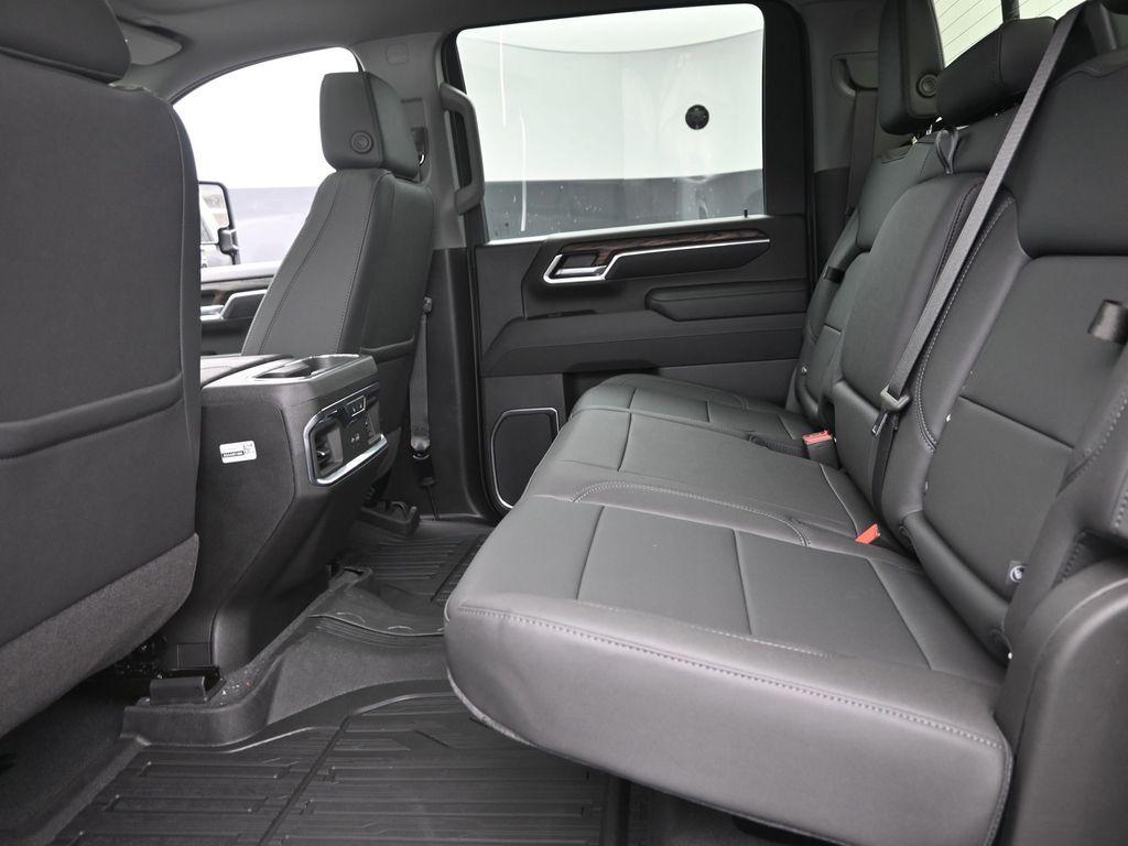 new 2025 GMC Sierra 2500 car, priced at $78,662